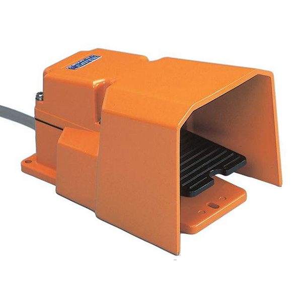 पेडल स्विच का उपयोग करने के क्या फायदे हैं?